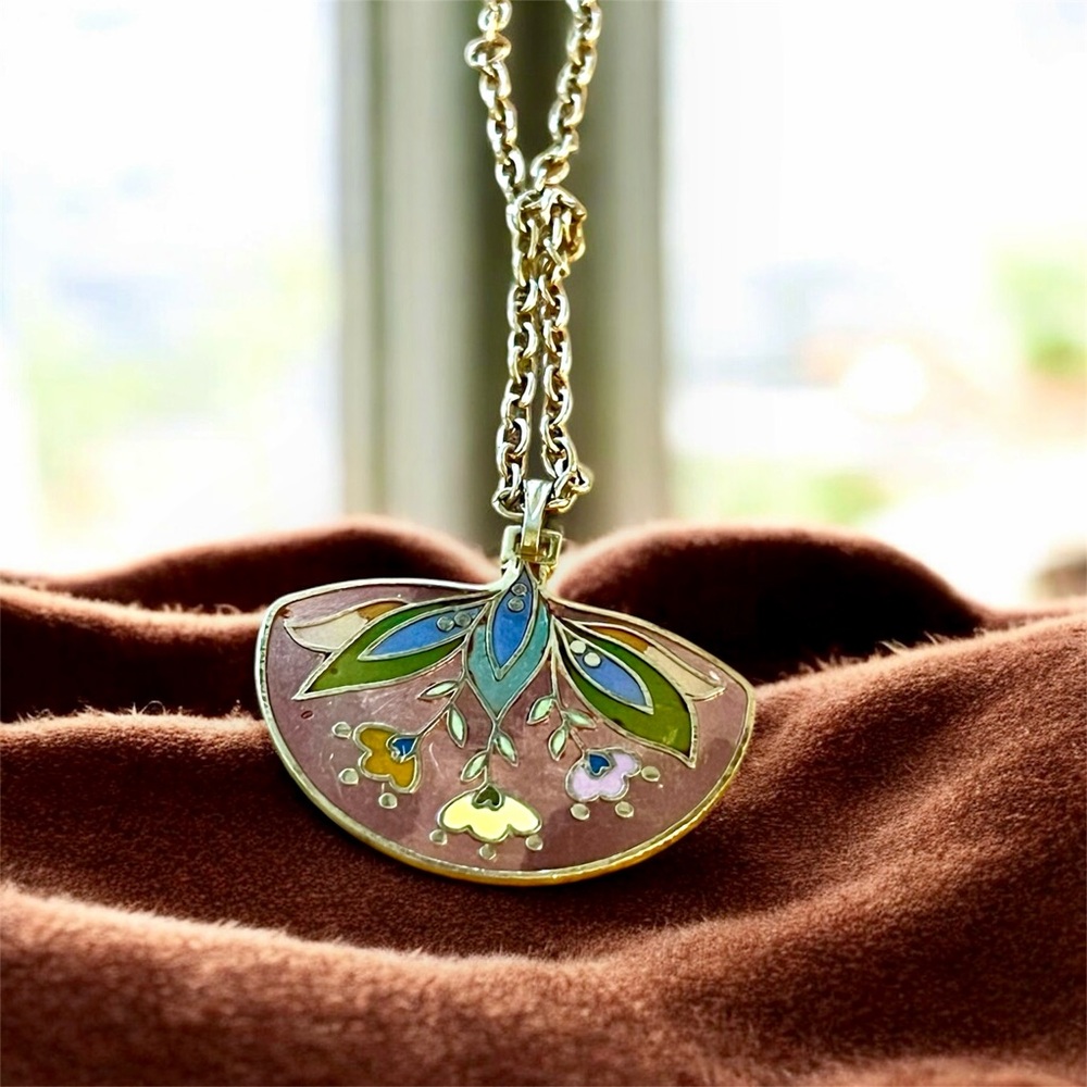 Vintage Cloisonné Floral Fan Necklace